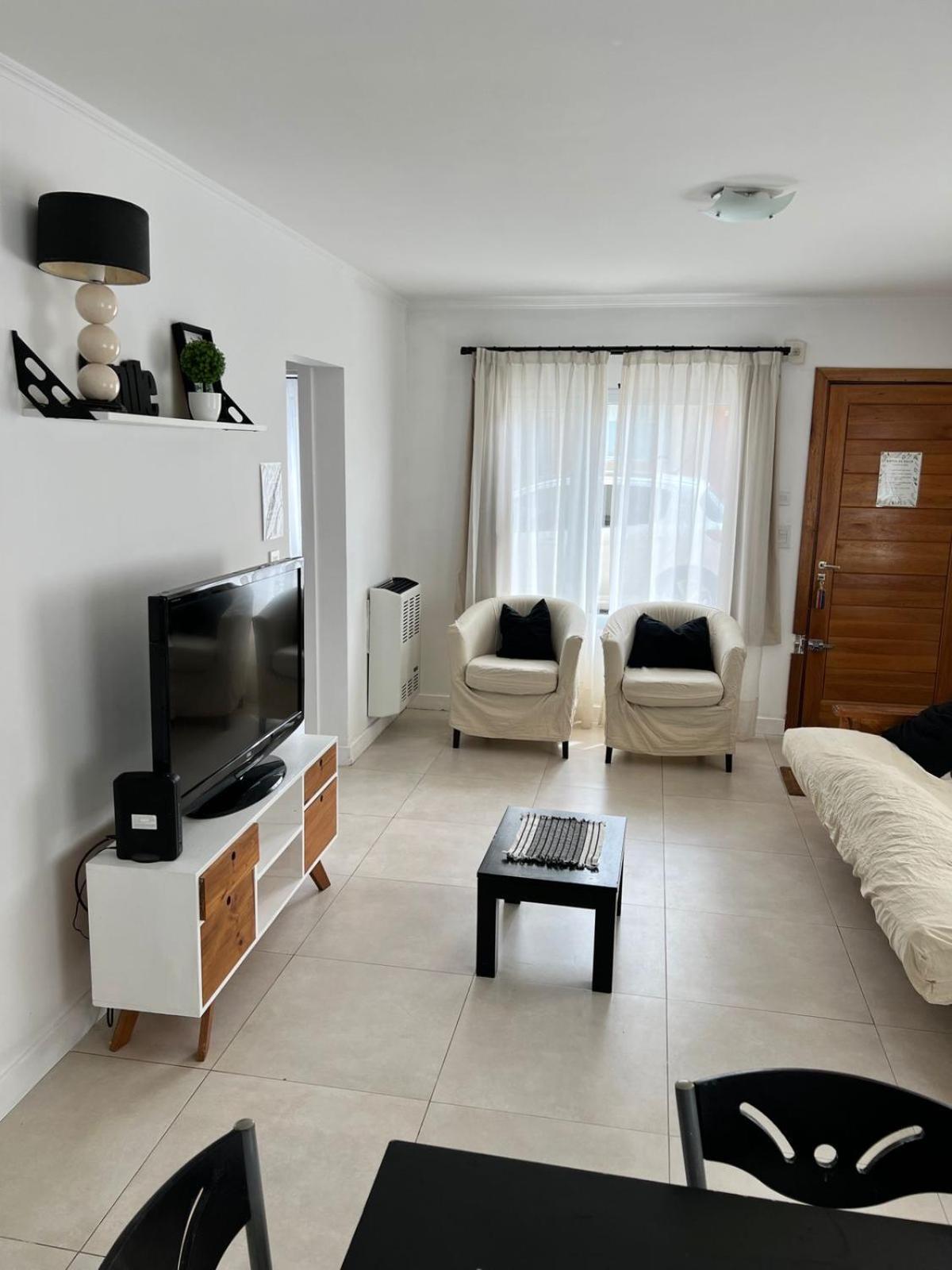 Apartment Departamento Monsenor *