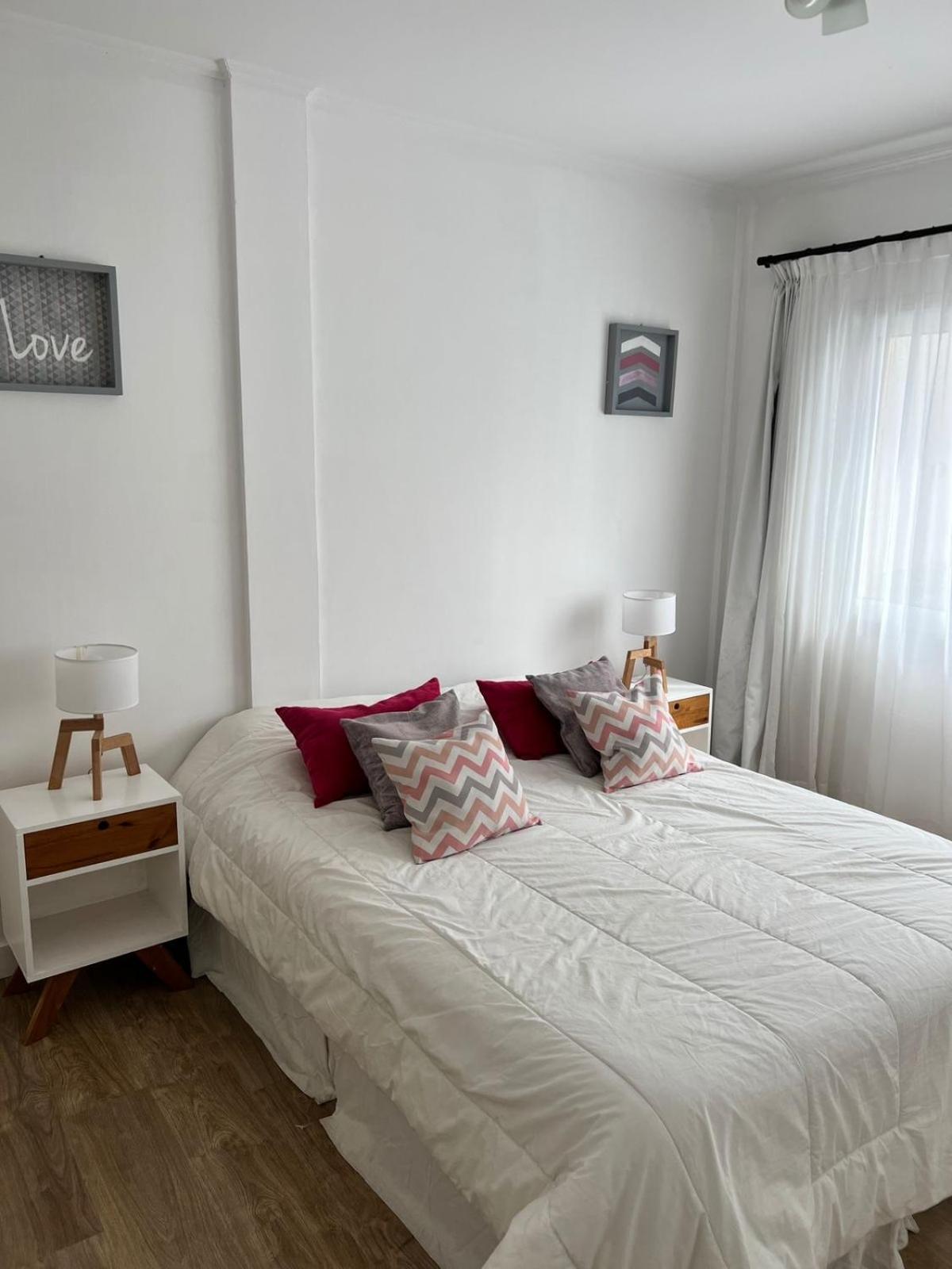 Departamento Monsenor Apartment *